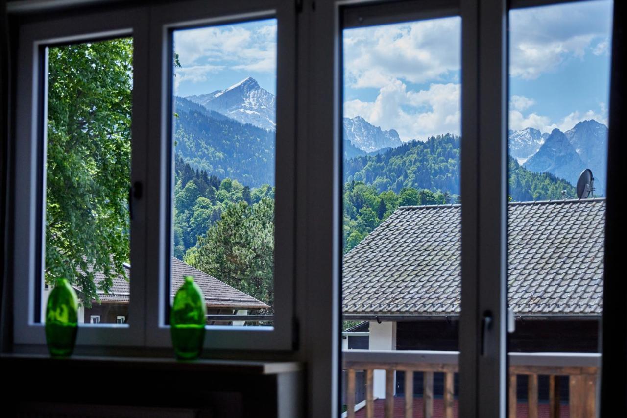 Ferienwohnung Reintal Mit Sauna Fuer 2-6 Personen 110 Qm Garmisch-Partenkirchen Extérieur photo